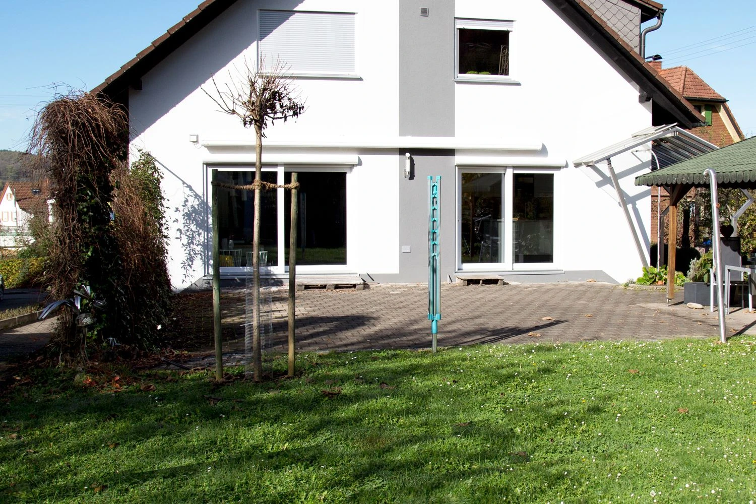 Traumhaftes Terrassenbeet (Doppelte Freude Durch Zwei Ansichtsseiten) 4 Traumhaftes Terrassenbeet (Doppelte Freude Durch Zwei Ansichtsseiten) – Bild 2